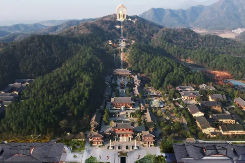 江西庐山东林寺净土苑
